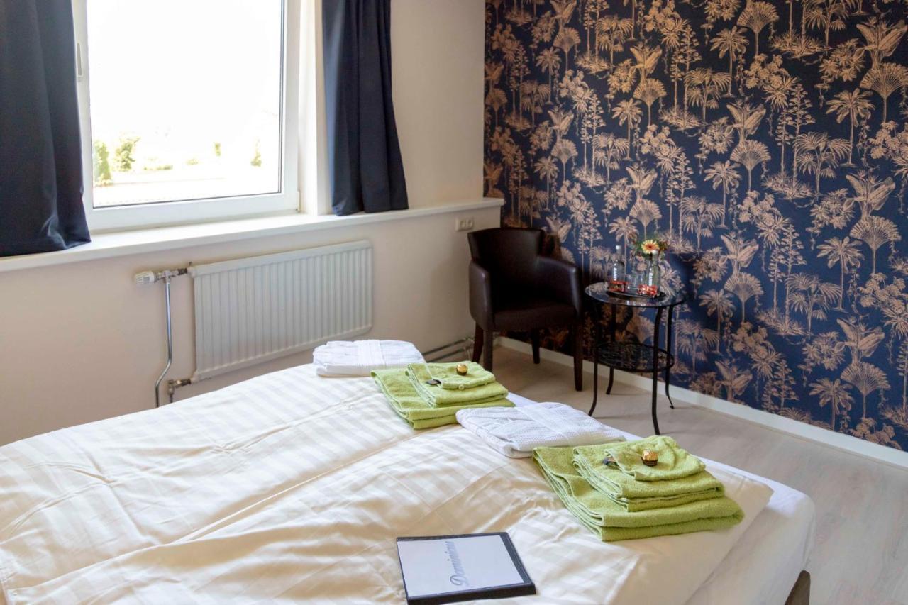 B&B Antoniushoeve Lomm Bagian luar foto